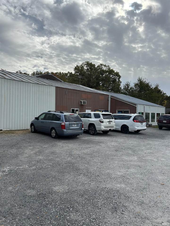 4454 State Road 13 Highway - Photo 1