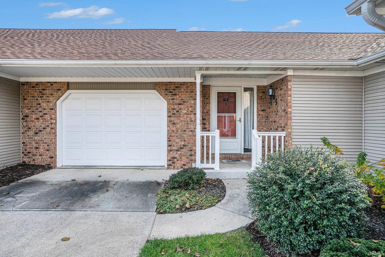 1409-5 Pembroke Circle - Photo 1