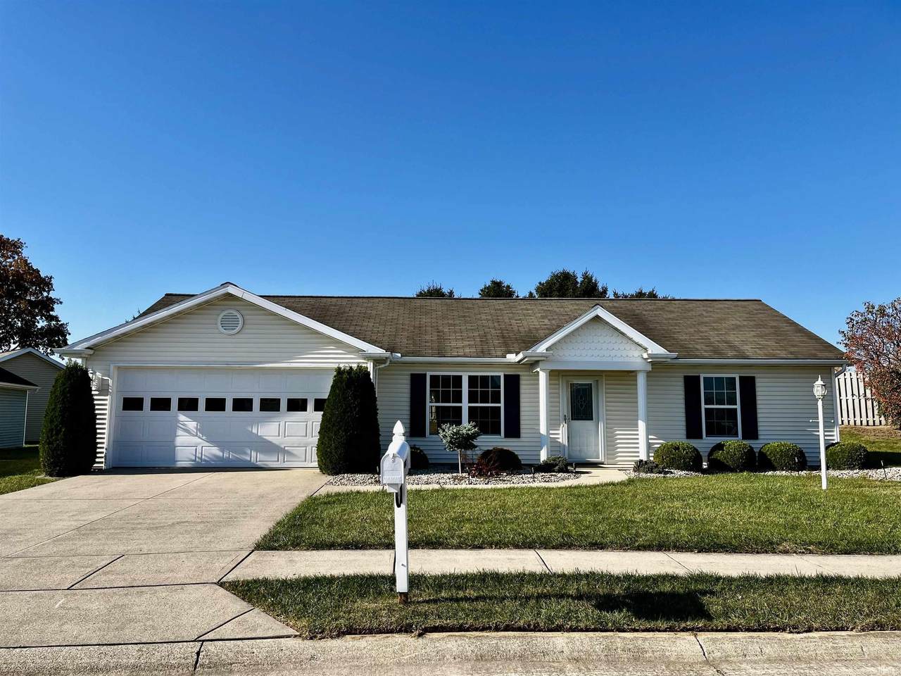 14 Cobblestone Boulevard - Photo 1