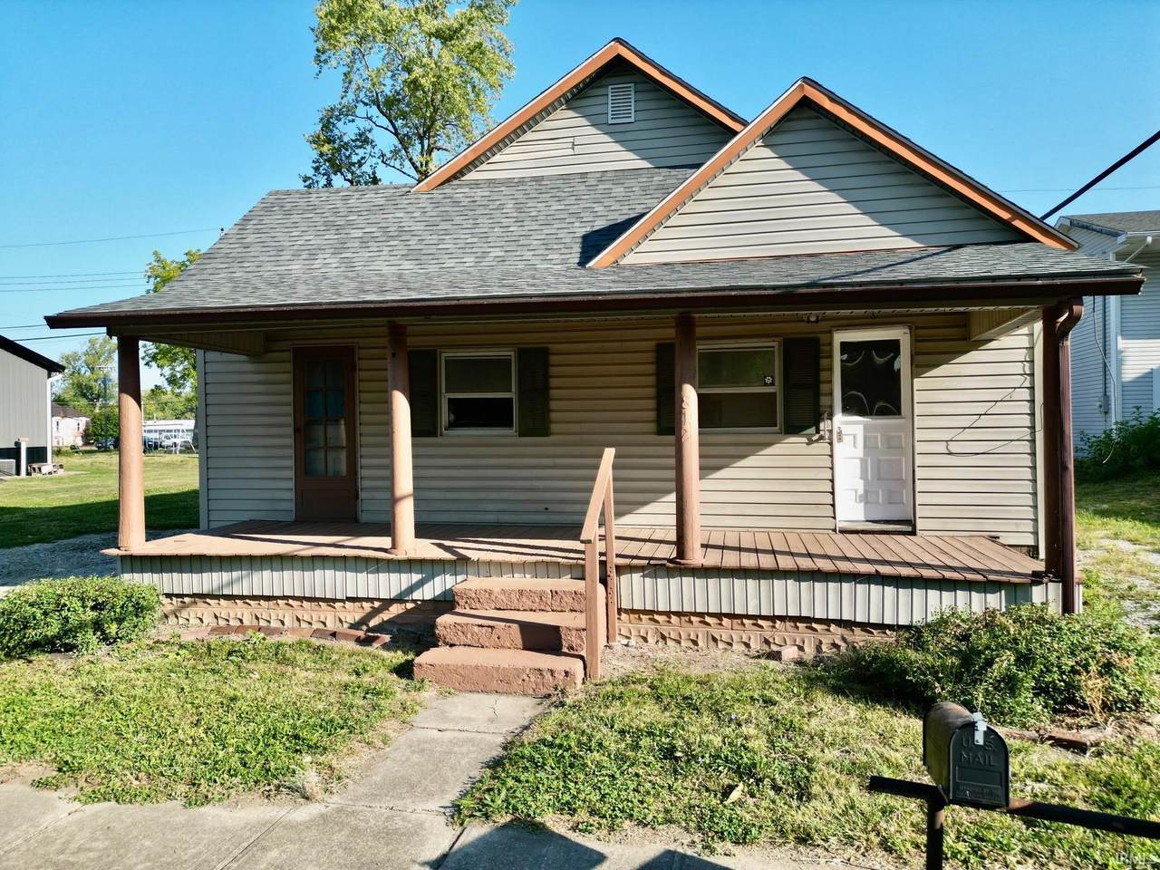 812 Walnut Street - Photo 1
