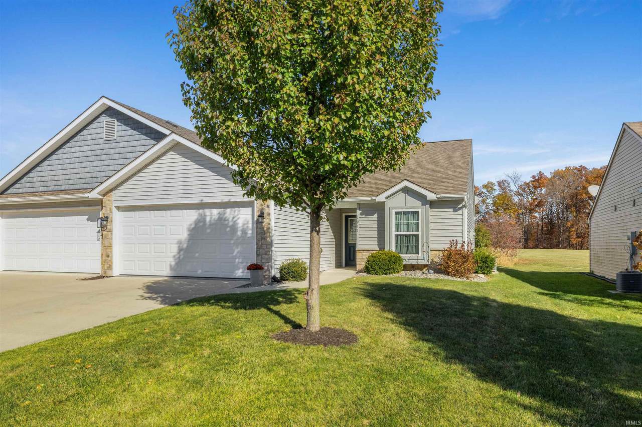 1911 Greyson Drive - Photo 1