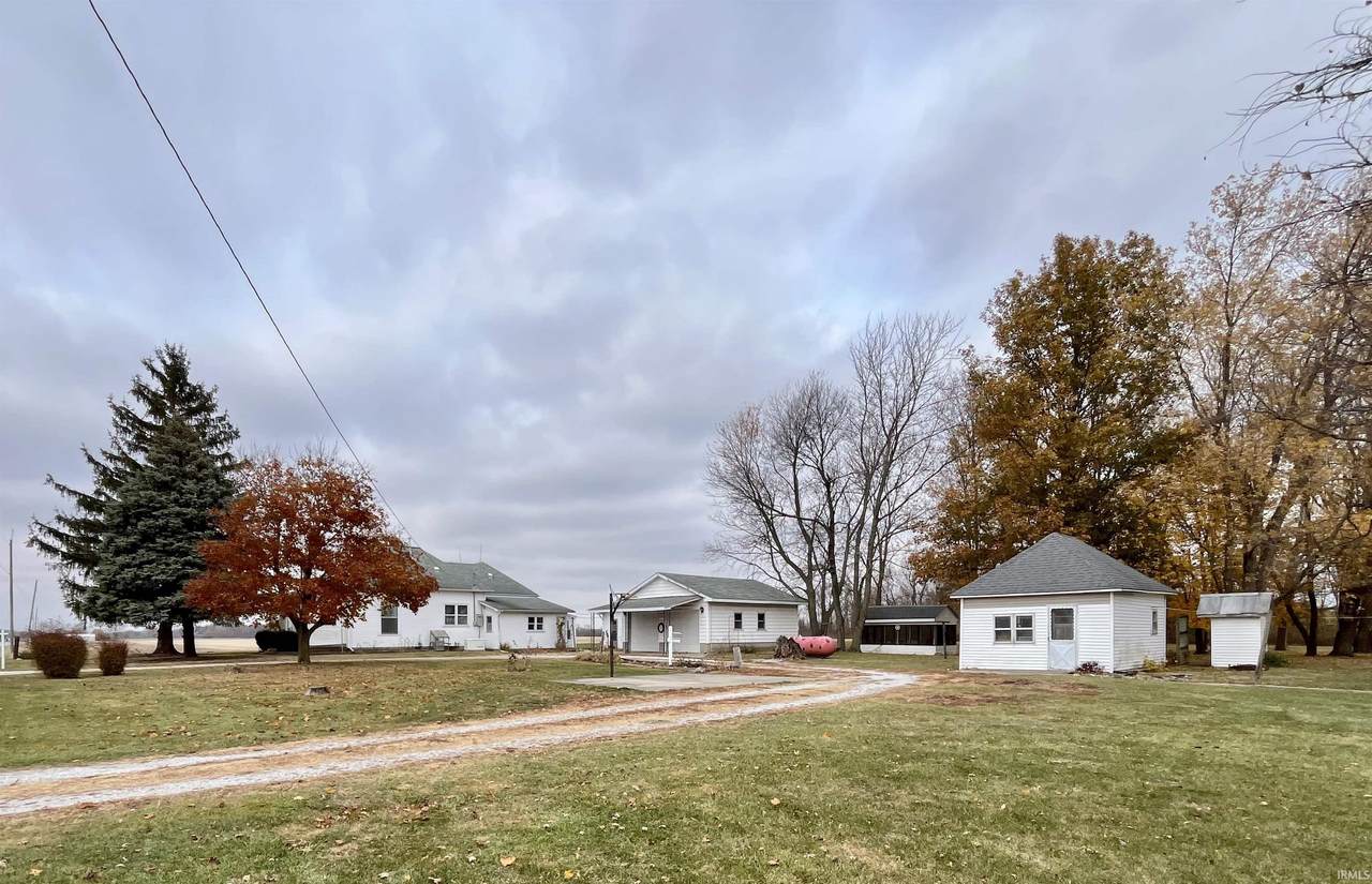 9420 N 00 S -27 - Photo 1