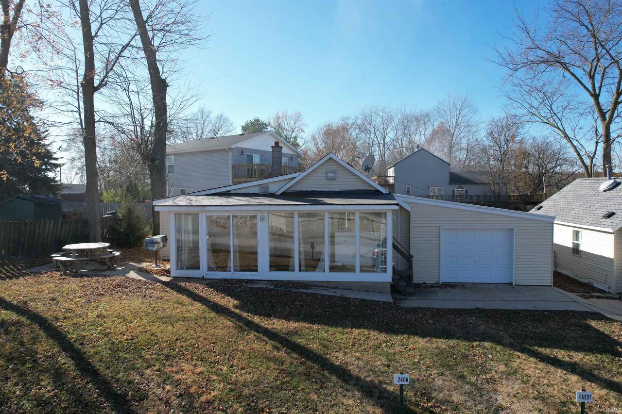 2406 West Shafer Drive - Photo 1