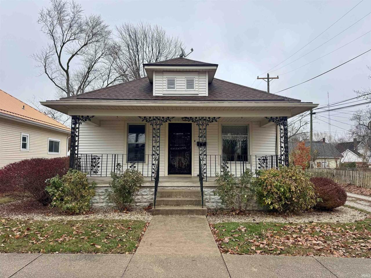 405 Front Street - Photo 1