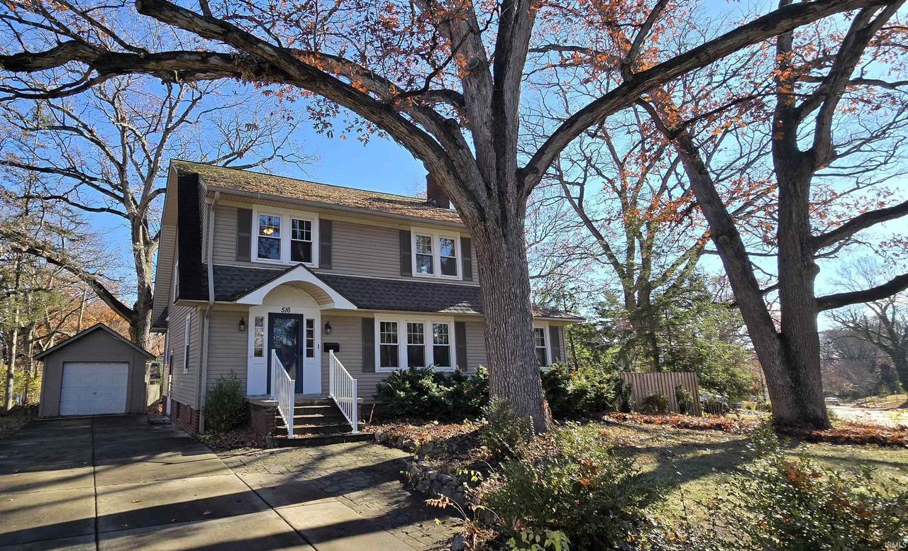 516 Robinson Street - Photo 1