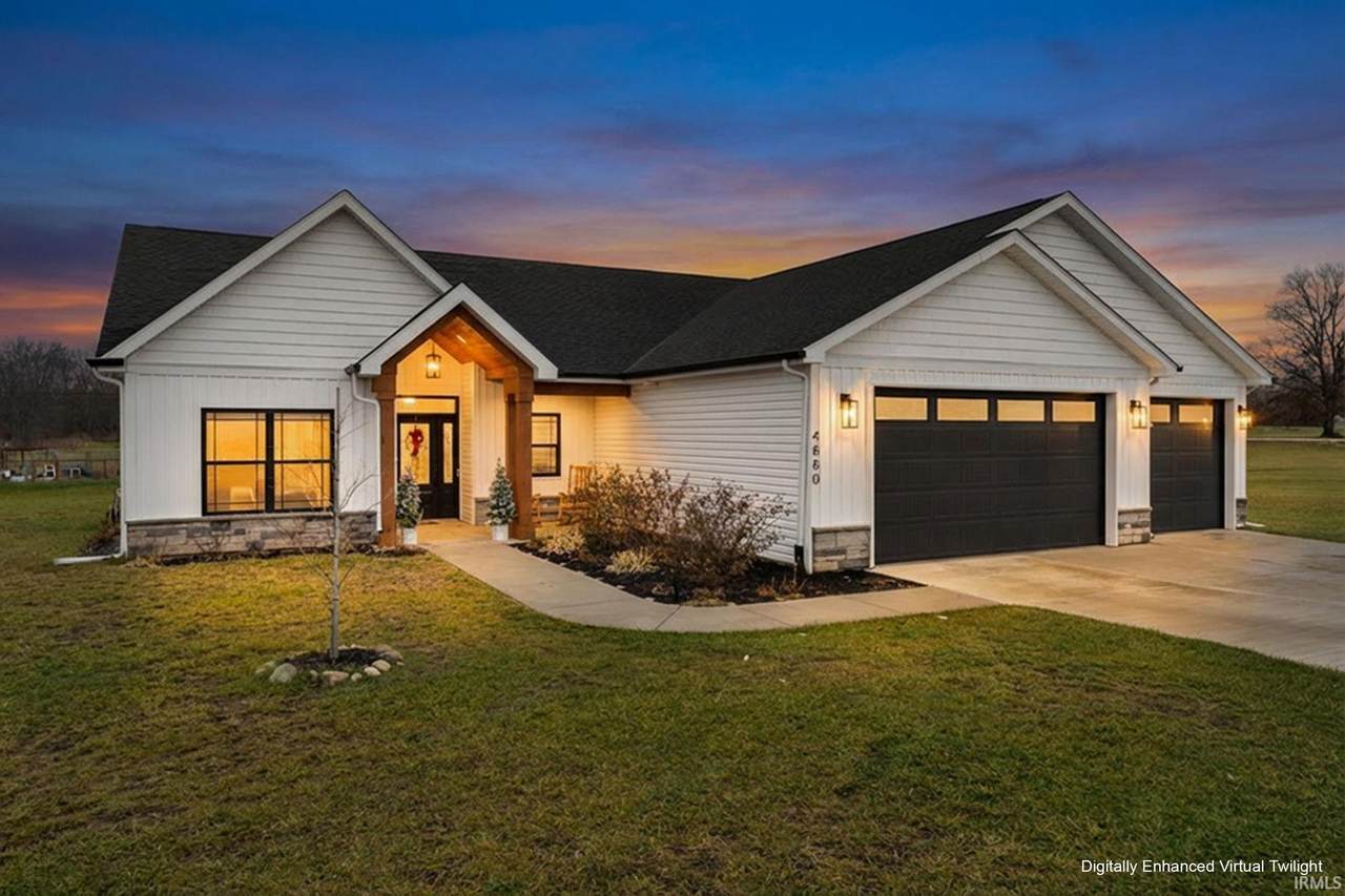 4880 225 W - Photo 1