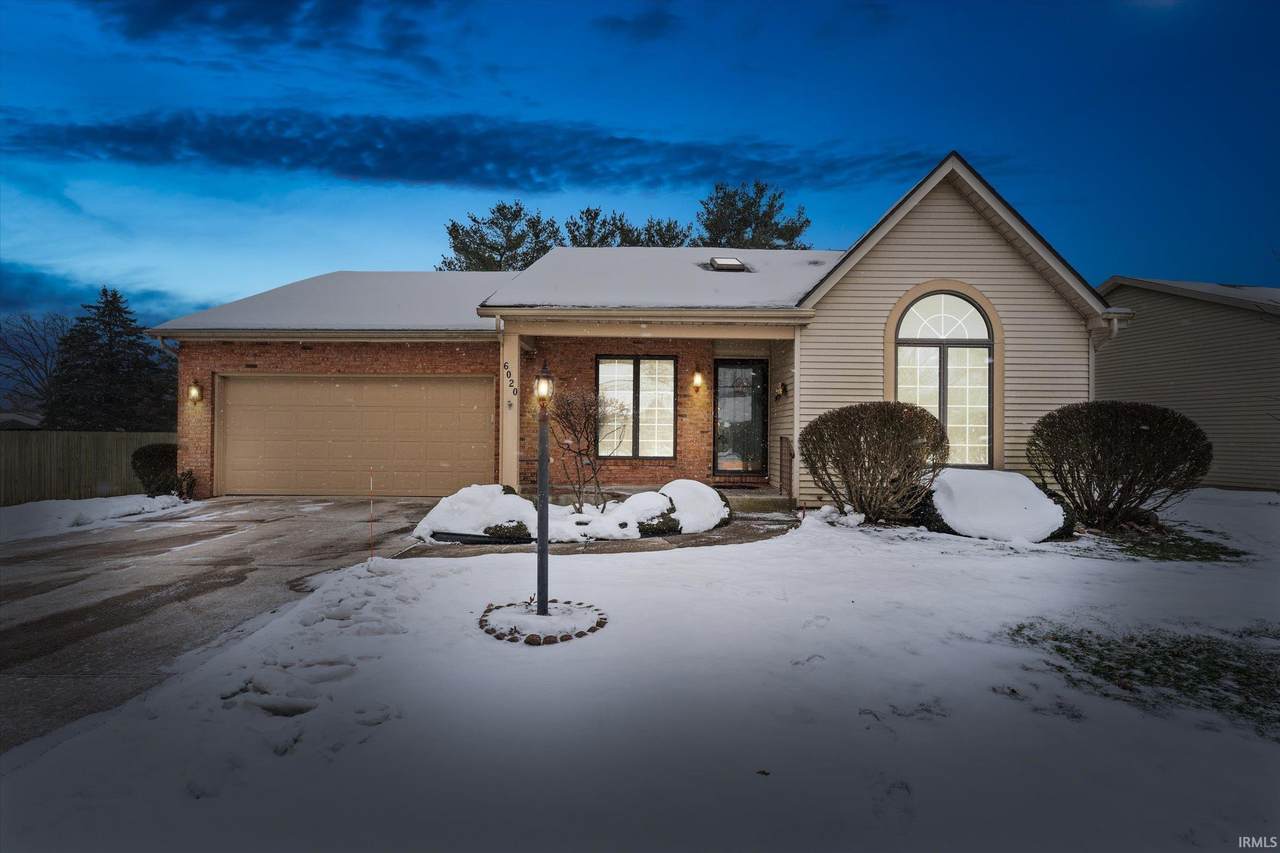 6020 Old English Court - Photo 1