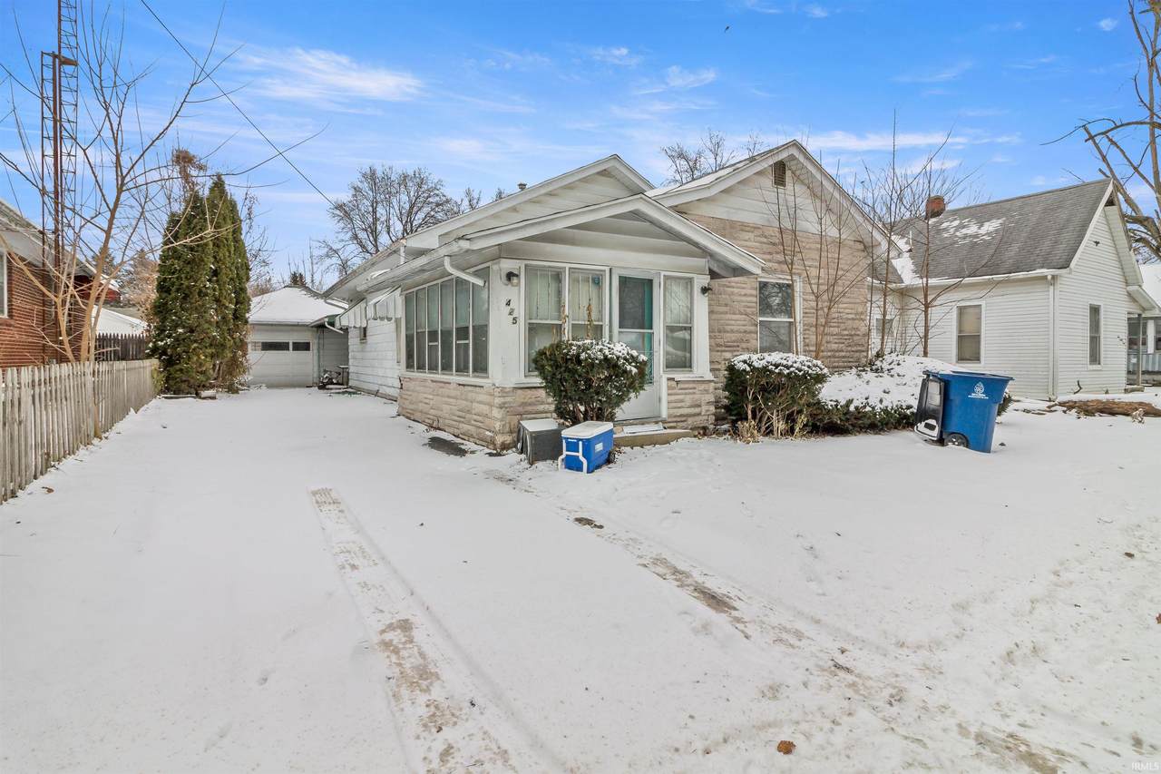 425 Bradford Street - Photo 1