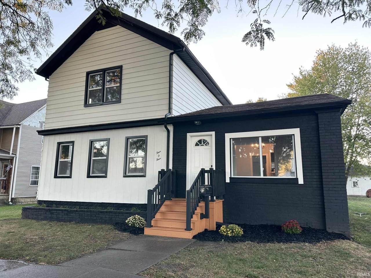 404 Peters Street - Photo 1