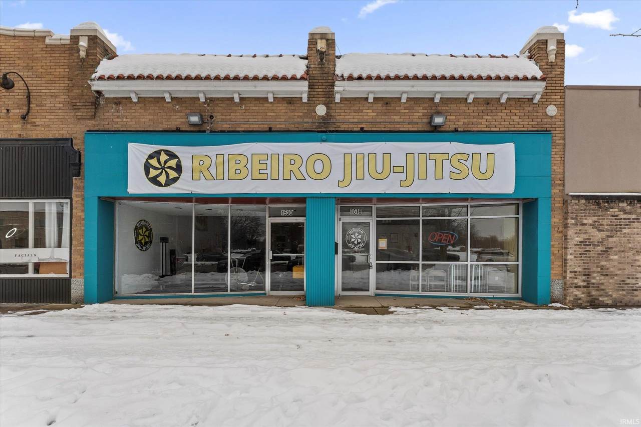 1518 Mishawaka Avenue - Photo 1