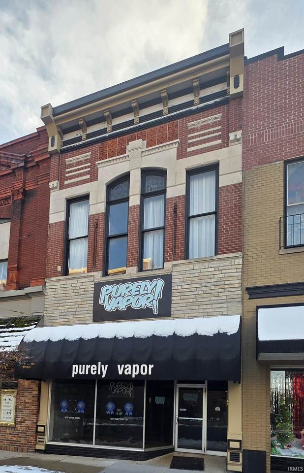 423 Main Street - Photo 1