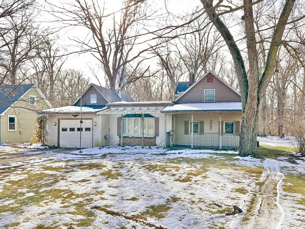 2007 Lower Huntington Road - Photo 1