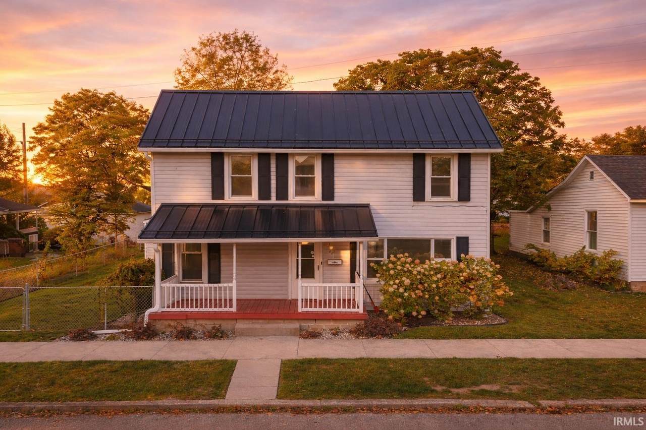 472 Delaware Street - Photo 1