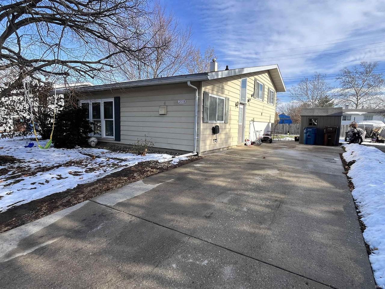 2038 Shaw Avenue - Photo 1