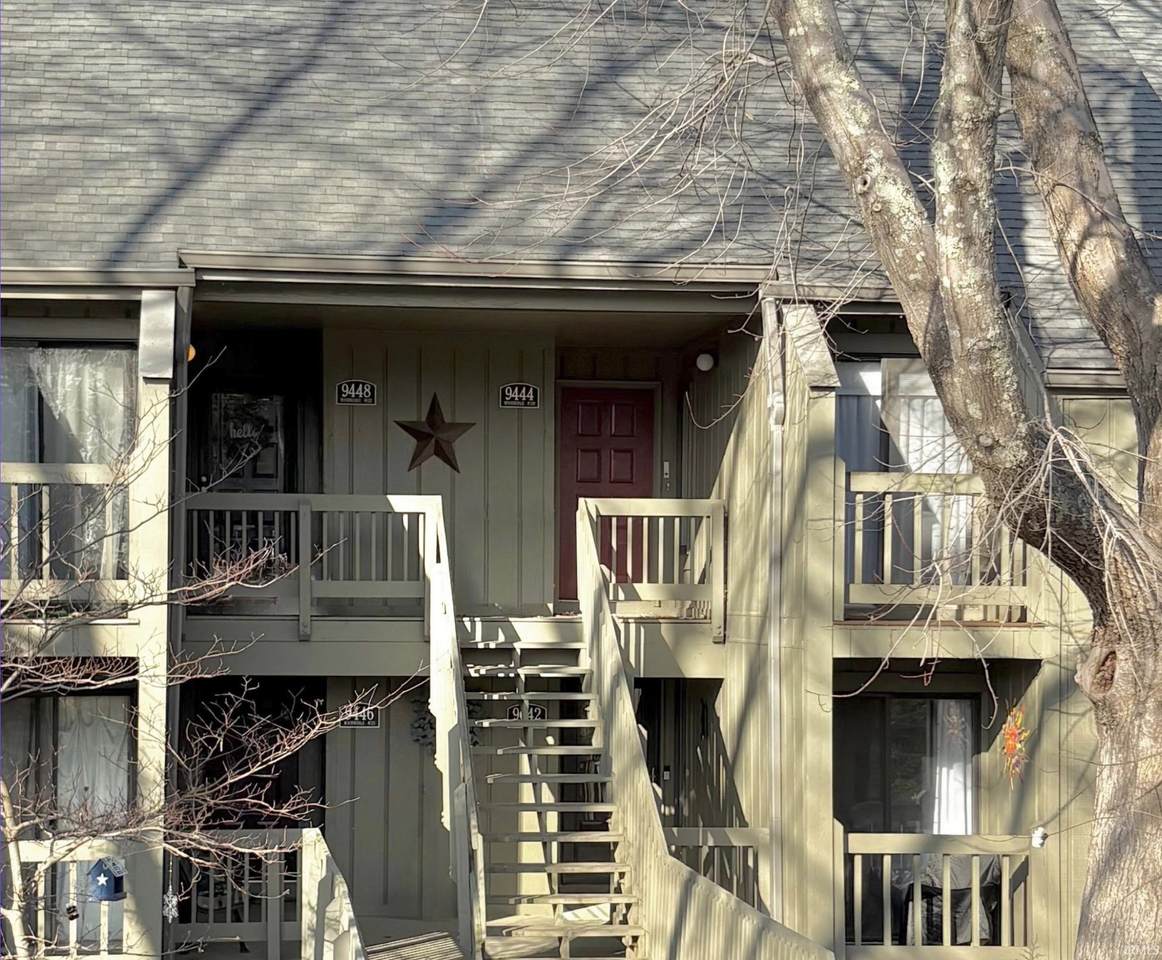 9444 Lake Ridge Drive - Photo 1