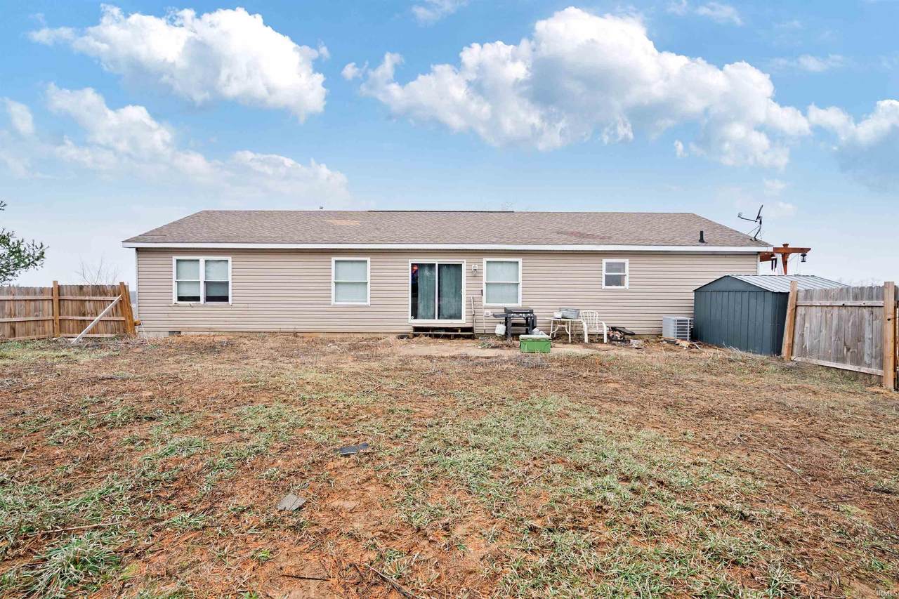 8761 1300 E - Photo 1