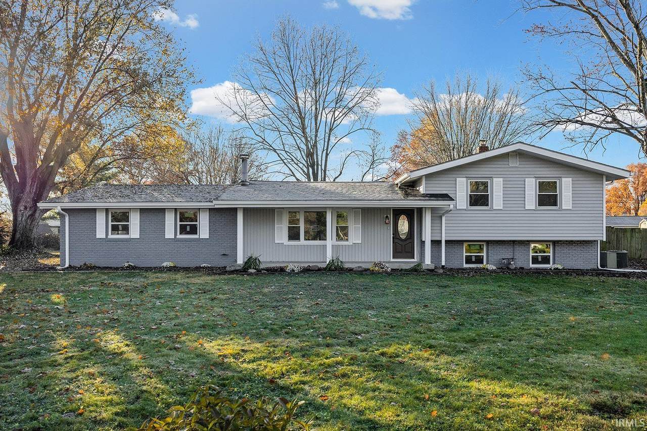 1406 Meadowbrook Court - Photo 1