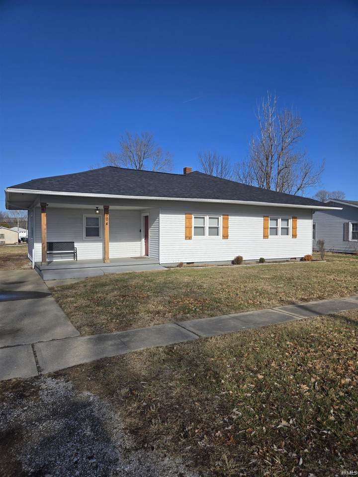 104 Pine Street - Photo 1