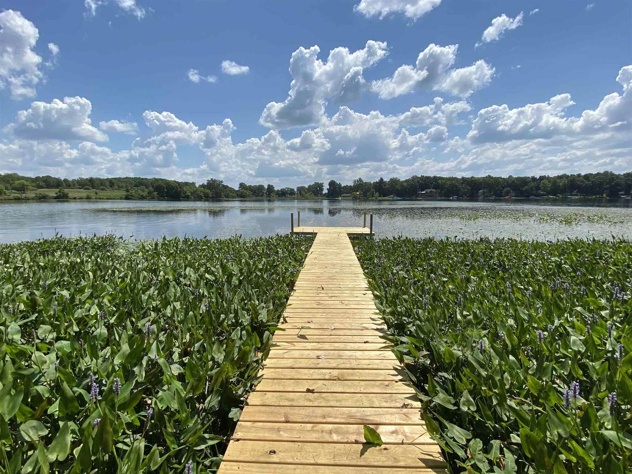 https://bt-photos.global.ssl.fastly.net/irmls/1280_boomver_1_202601580-2.jpg
