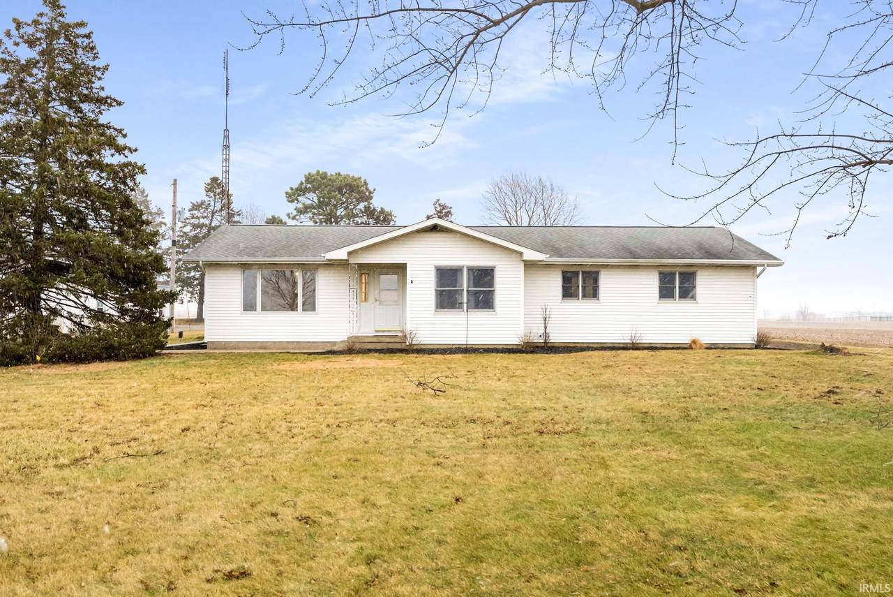 11719 300 E - Photo 1