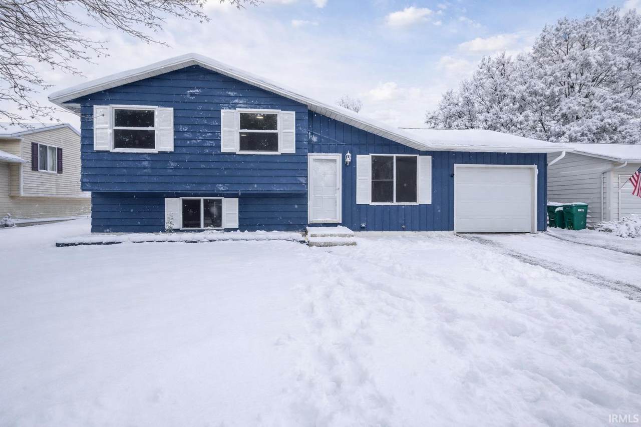 1529 Hampton Court - Photo 1