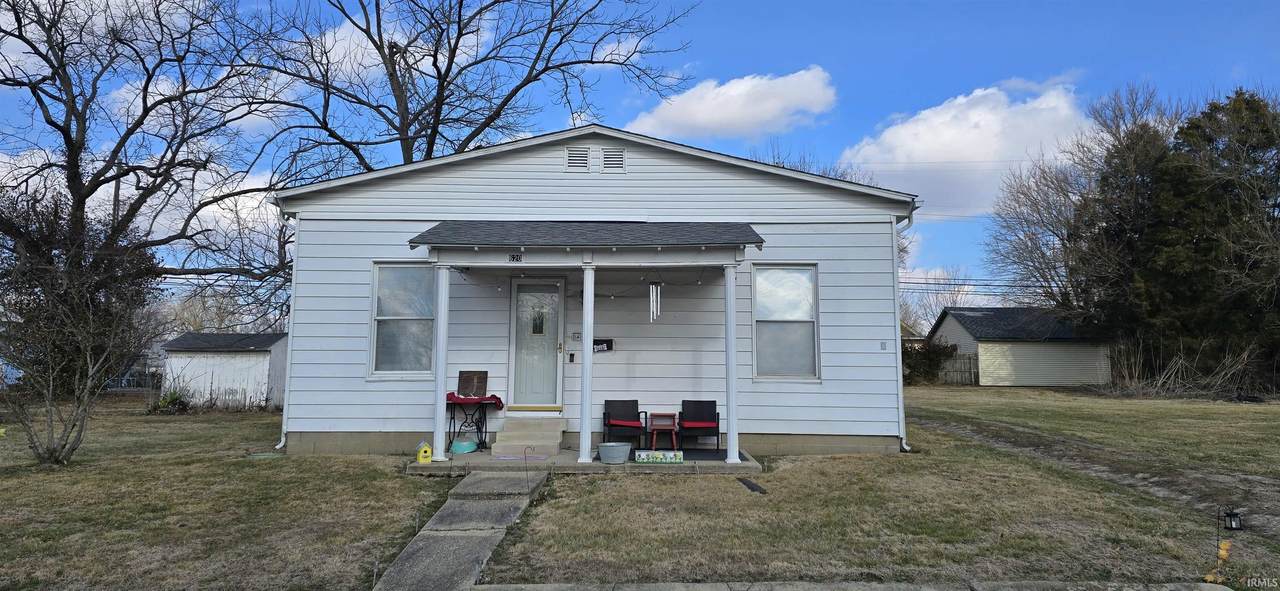 620 Sycamore Street - Photo 1