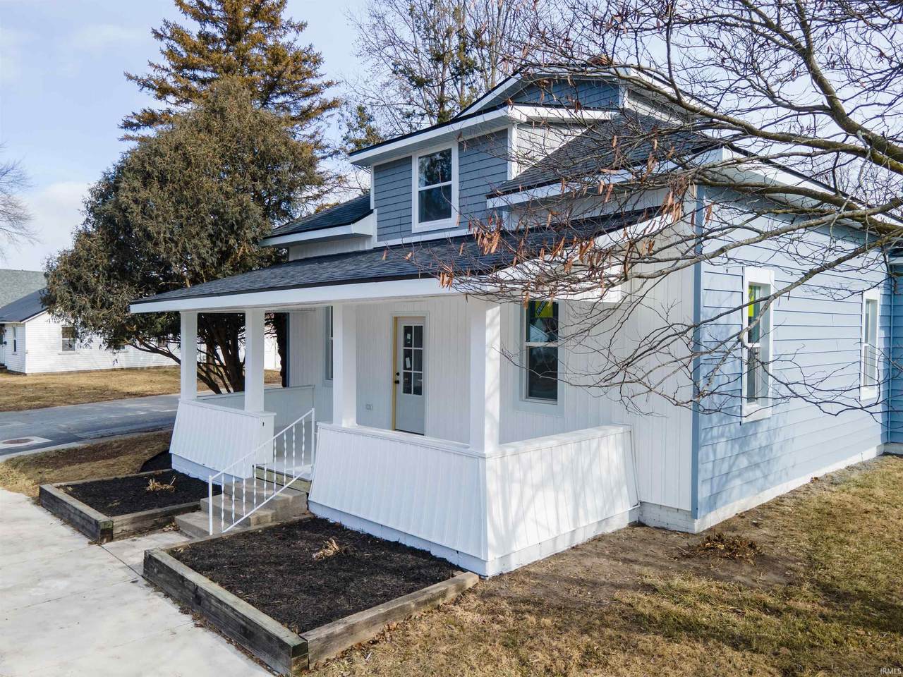 432 Main Street - Photo 1