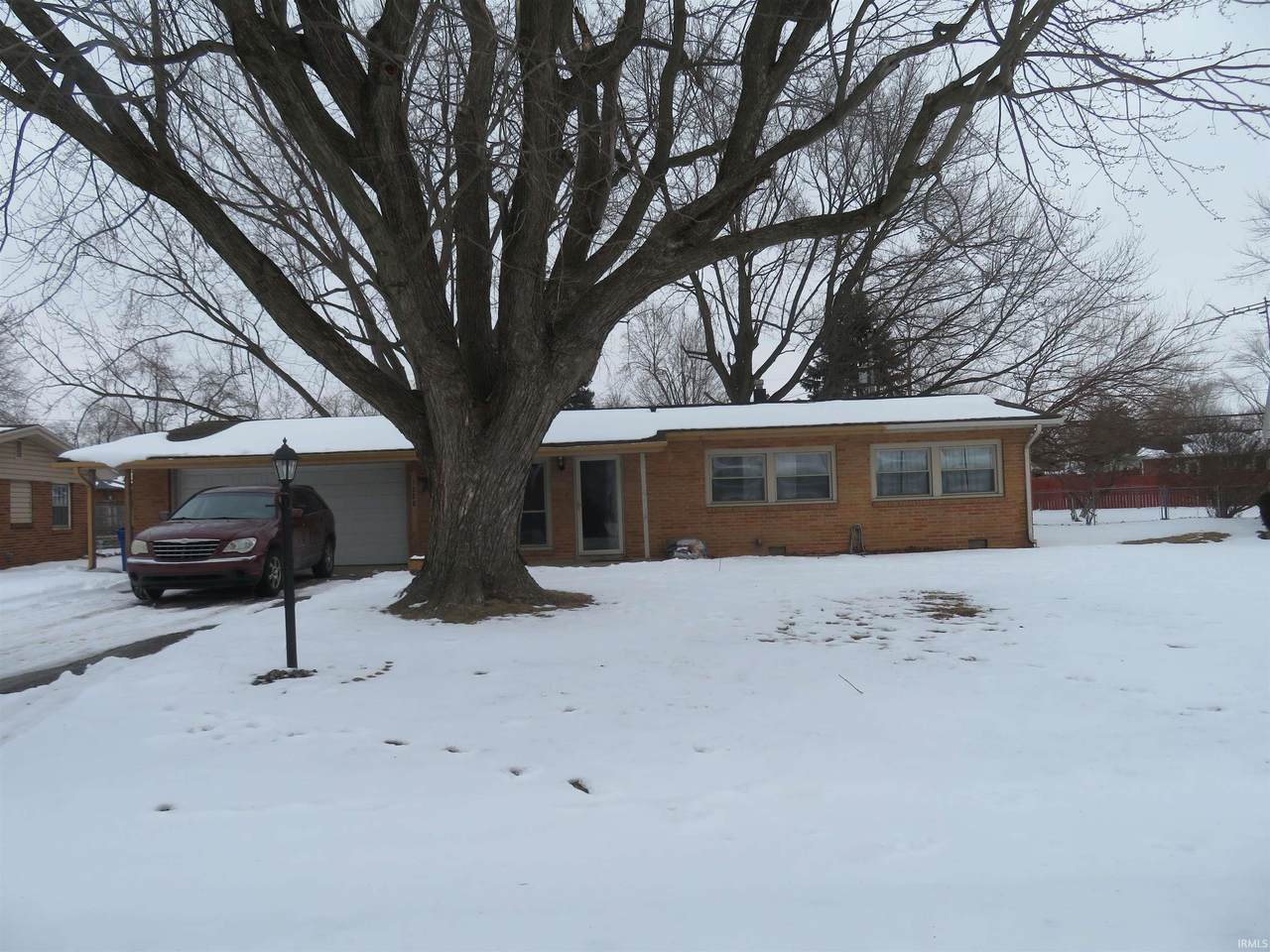 1228 Meadowbrook Drive - Photo 1
