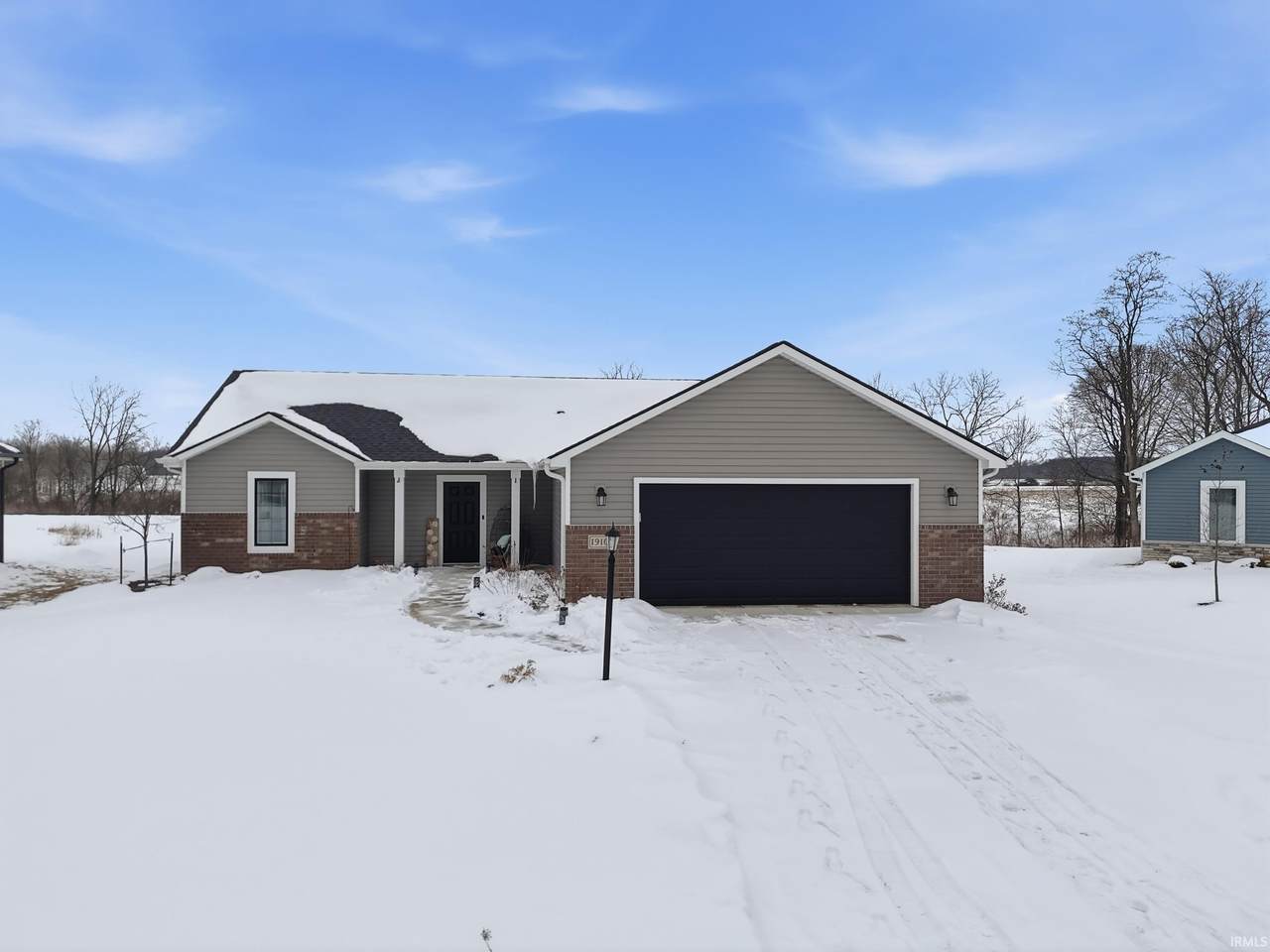 1910 Portland Cove - Photo 1