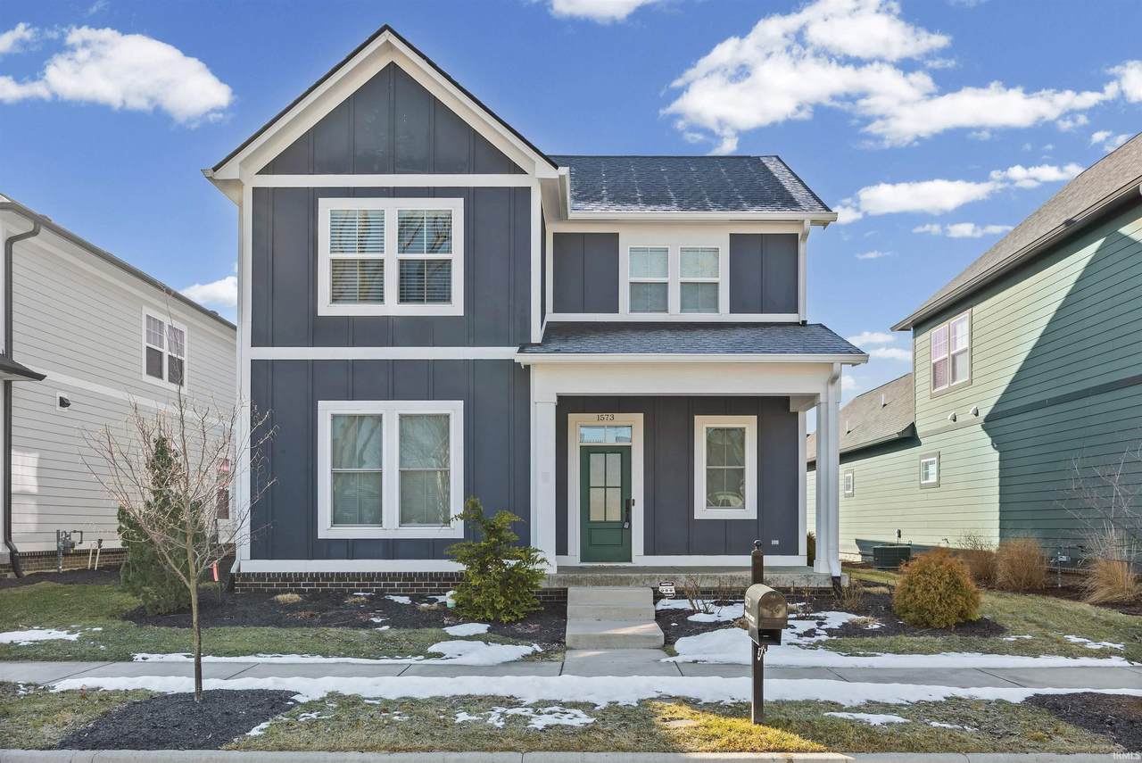 1573 Dawn Avenue - Photo 1