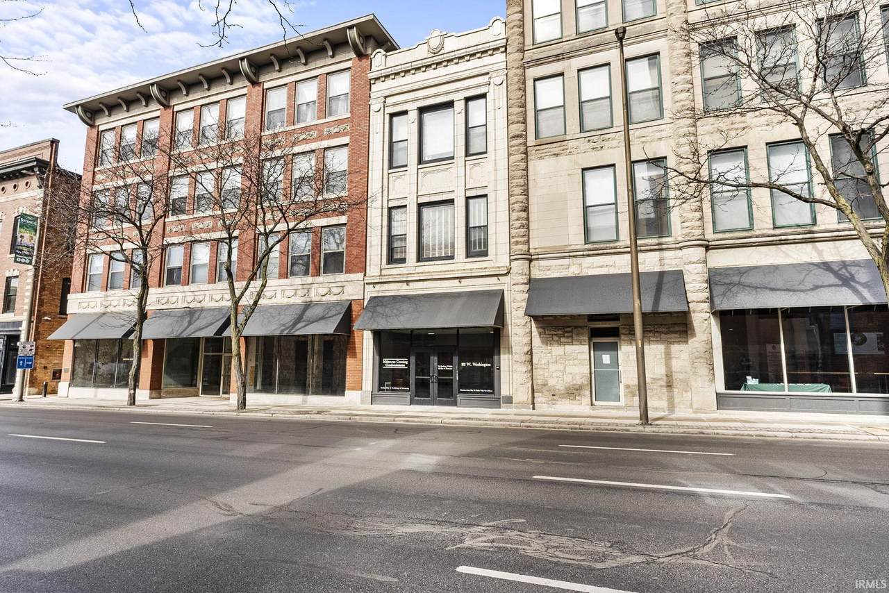 112 Washington Boulevard - Photo 1