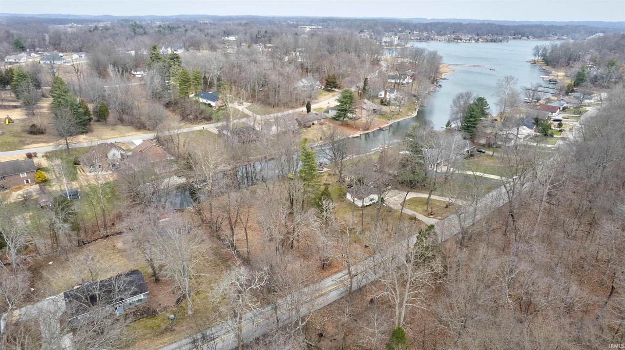 470 Melchior Dr S - Photo 1