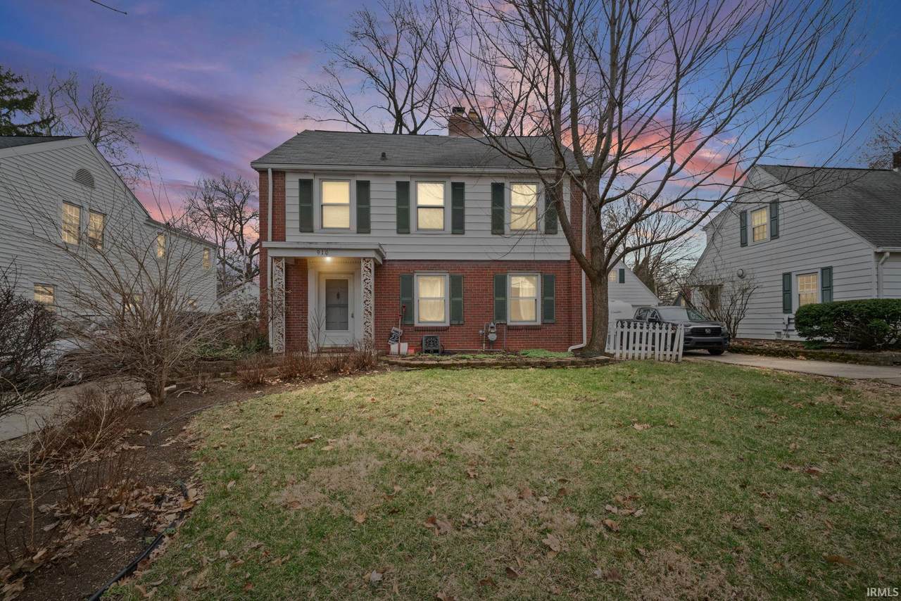 910 Vine Street - Photo 1