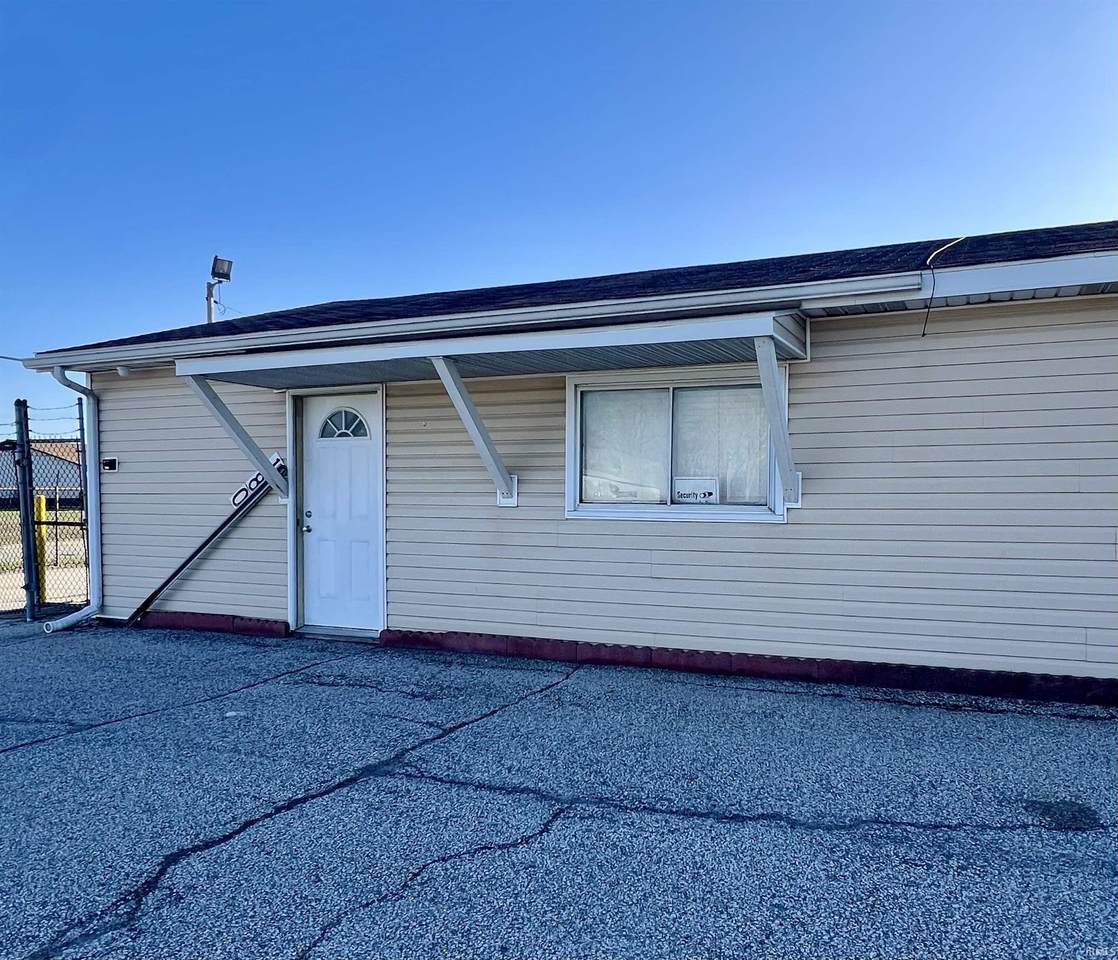 1050 Rank Parkway - Photo 1