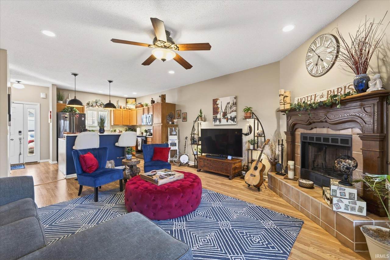 9632 Bay Pointe Court - Photo 1