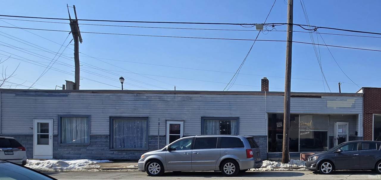 925 Main Street - Photo 1