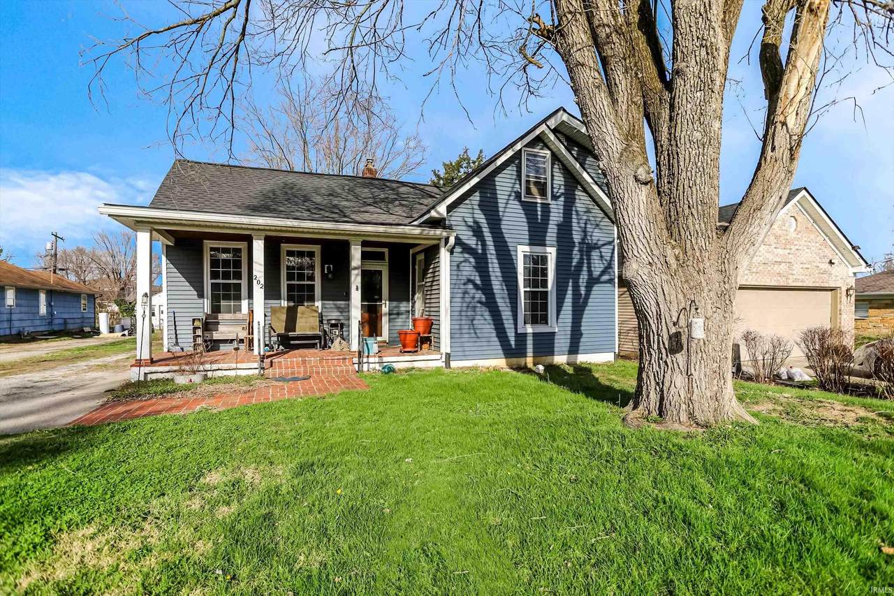 202 Monroe Street - Photo 1