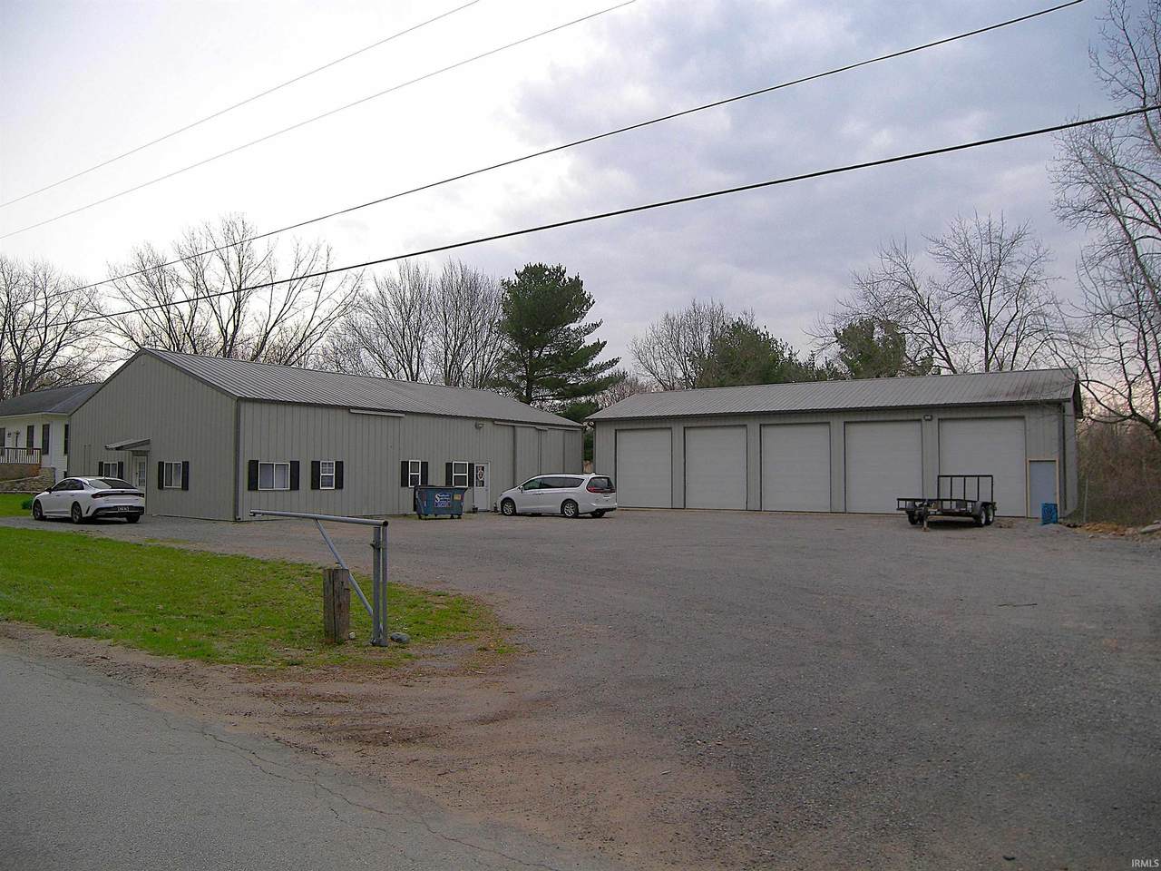 1057 350 N - Photo 1