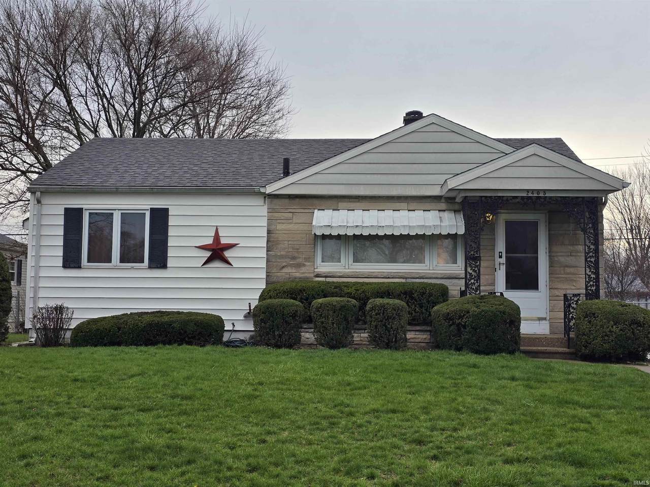 2405 Rockne Drive - Photo 1