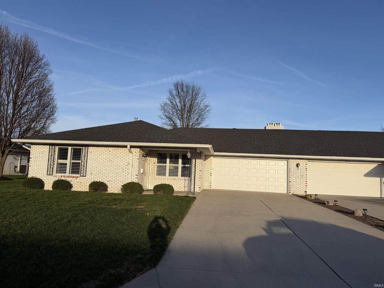 4519 Wheeling Avenue - Photo 1