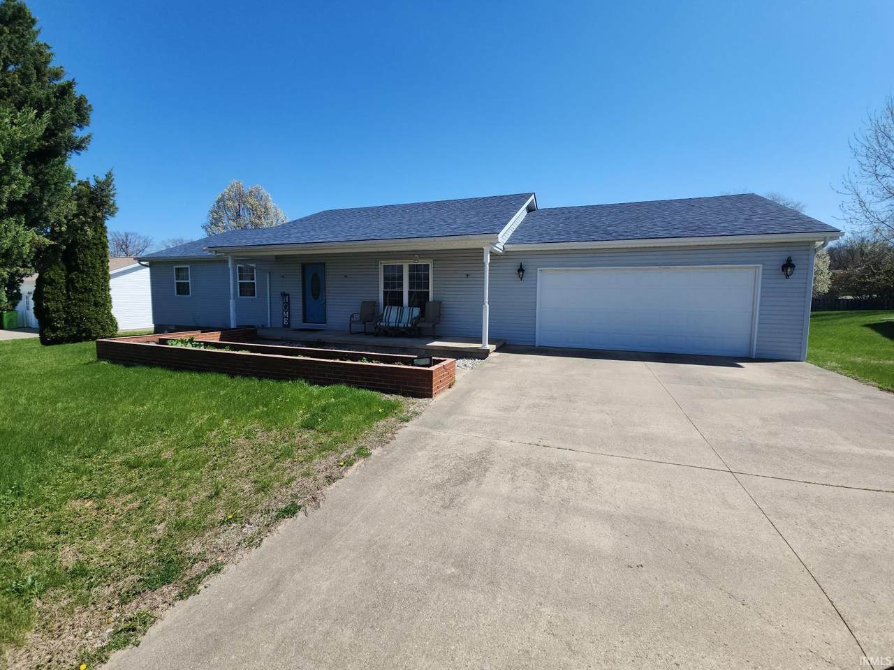 206 Kingsmill Drive - Photo 1