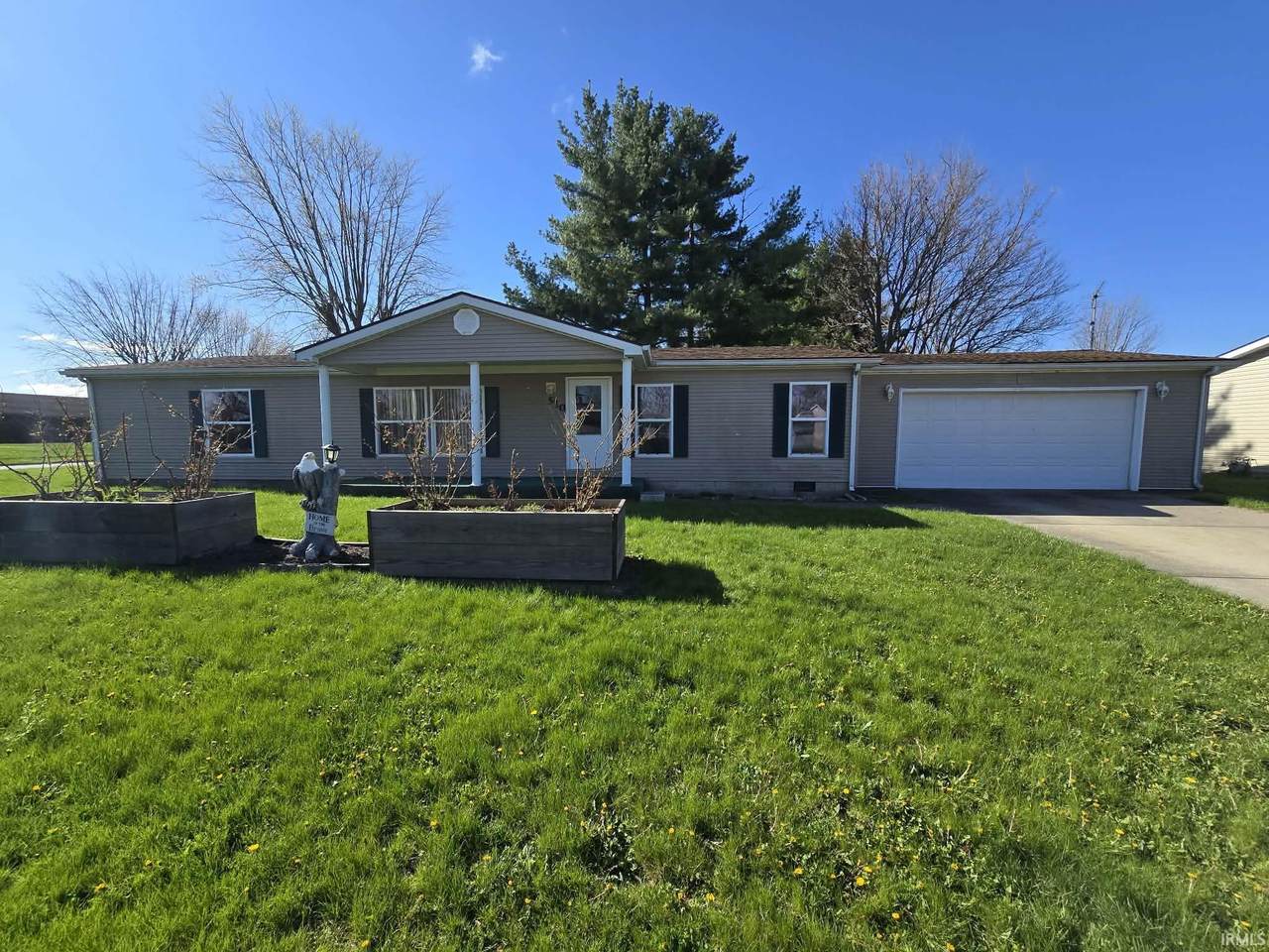 910 South D Street - Photo 1