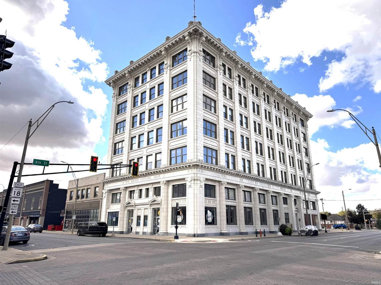 402 Washington Street - Photo 1