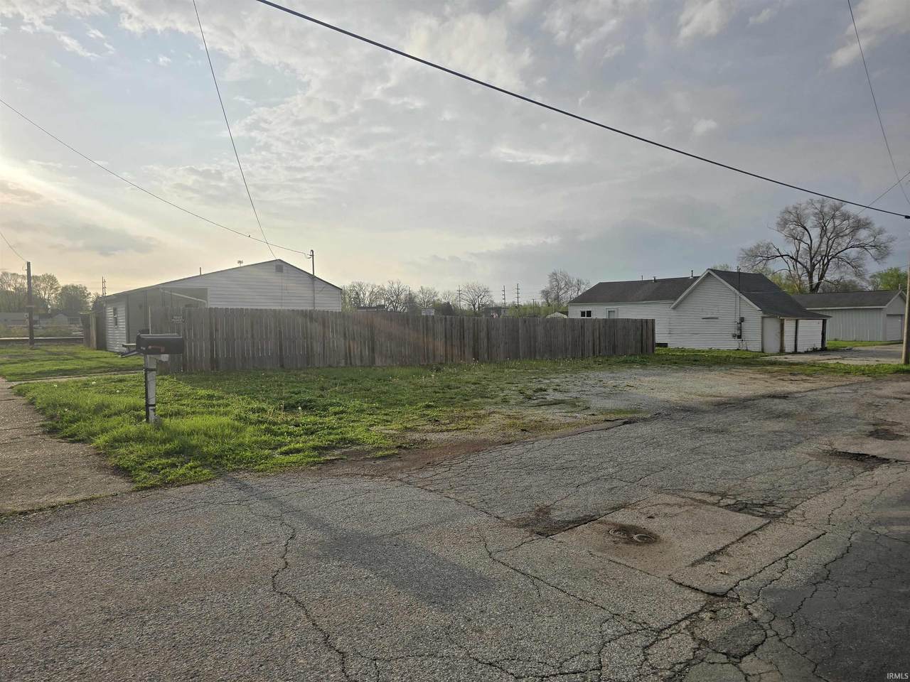 114 Highland Avenue - Photo 1