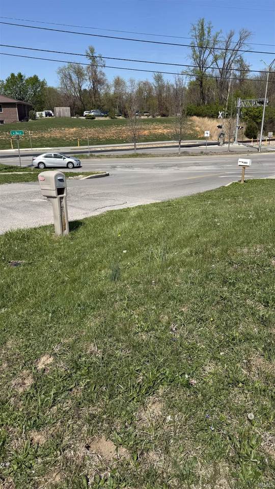 307 Muller Parkway - Photo 1
