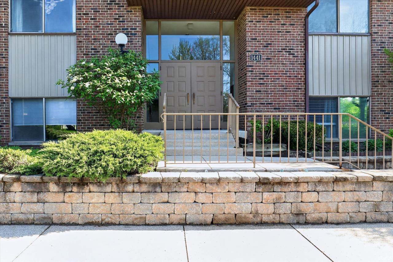 1447 Wildflower Way - Photo 1
