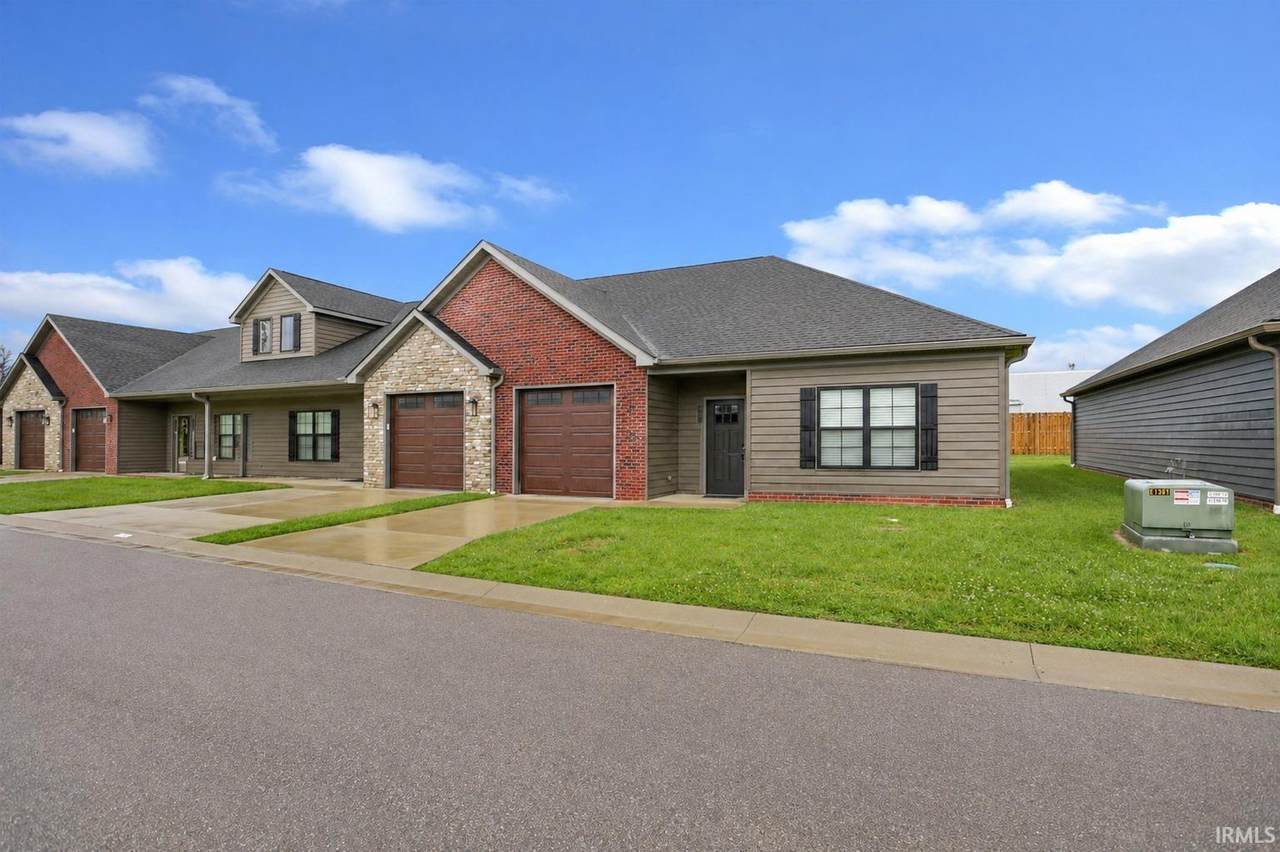 3782 High Pointe Lane - Photo 1