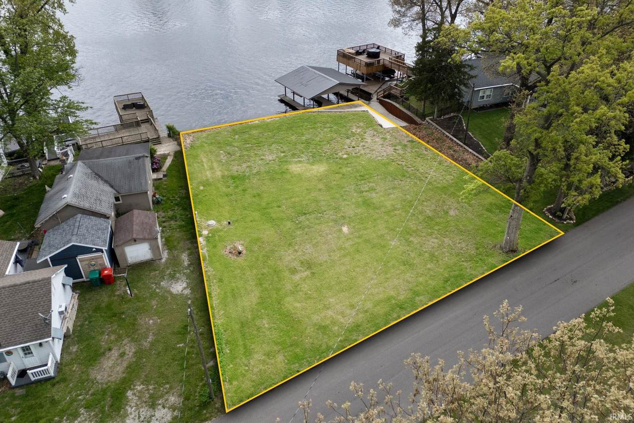 5224 Quiet Water Court - Photo 1