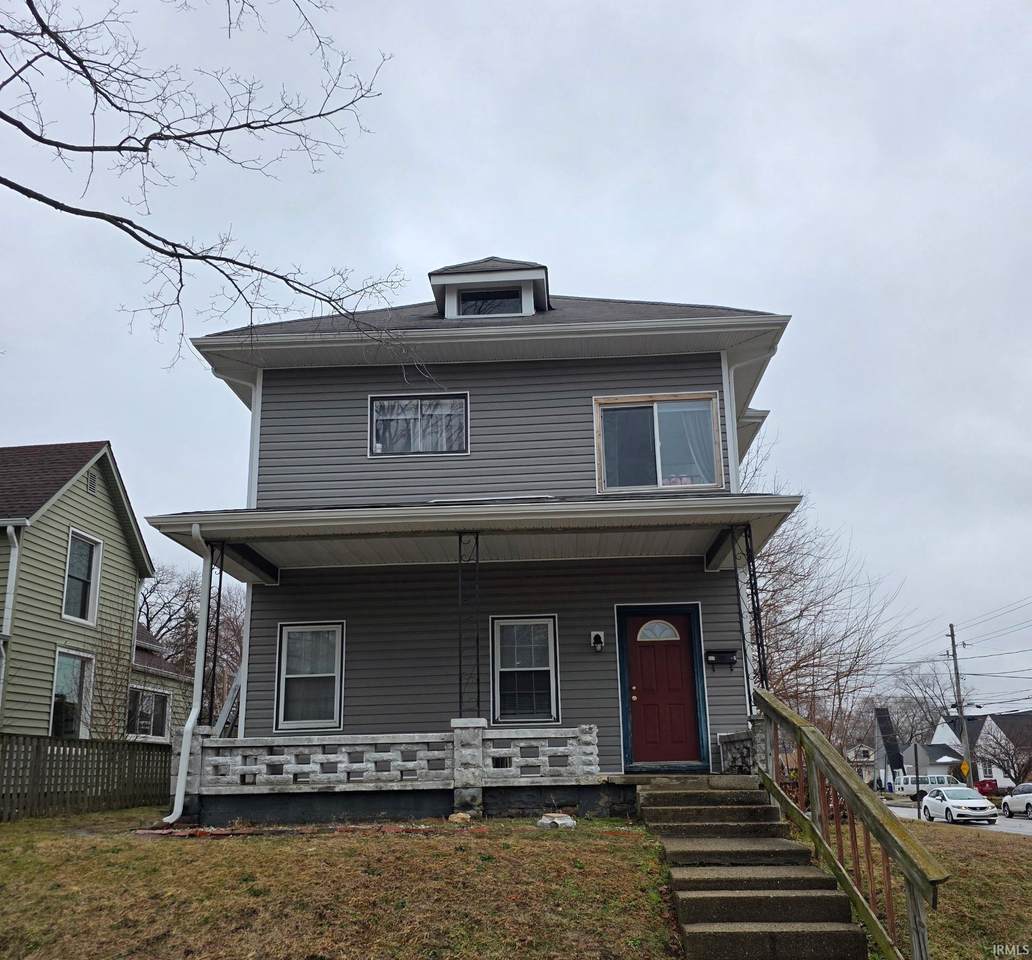 637 Park Avenue - Photo 1