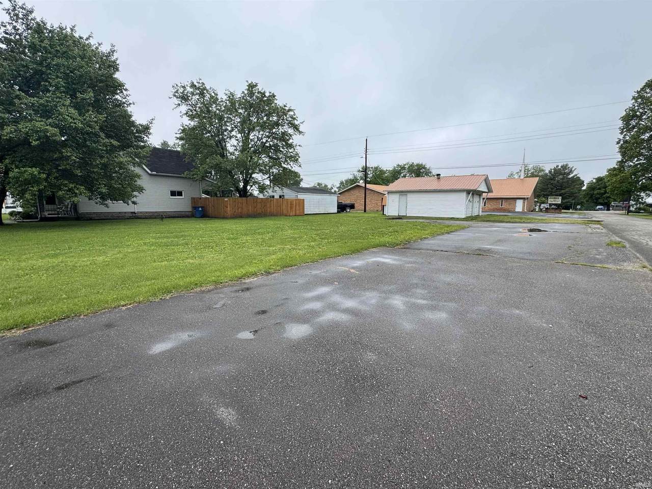 301 Park Street - Photo 1